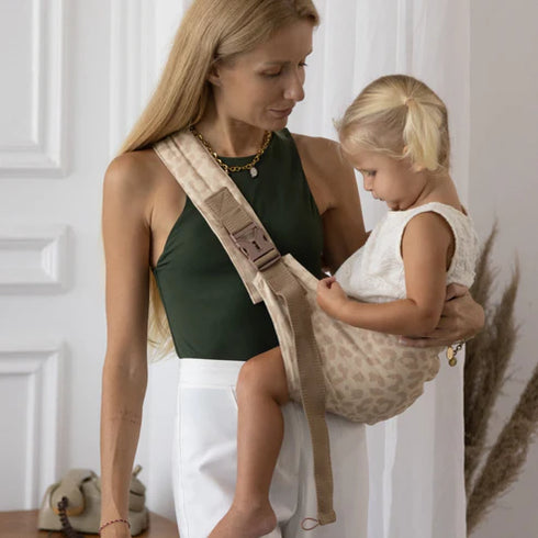 Toddler Carrier in Sand Leo